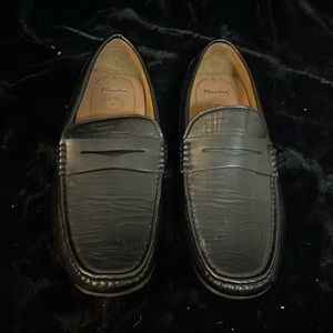 Men’s loafer shoes